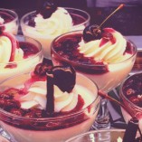 Schnell zubereiteter Grießpudding. Am besten kalt genießen.